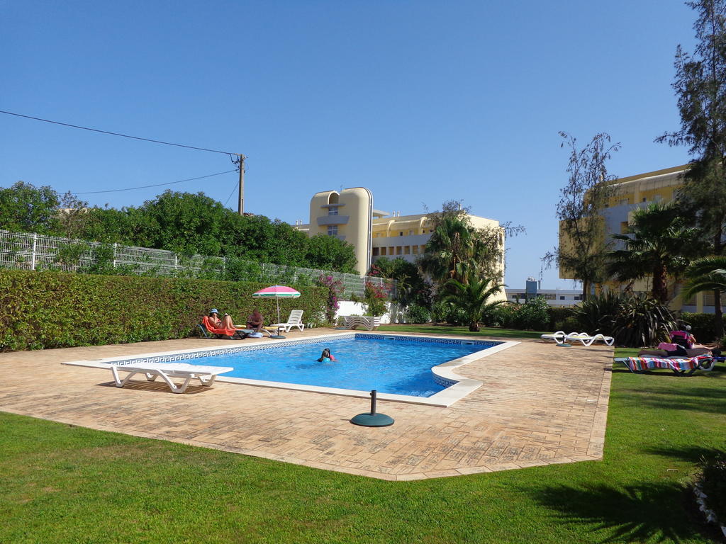 לאגוּ‏ש Cardeira Holiday Apartments מראה חיצוני תמונה
