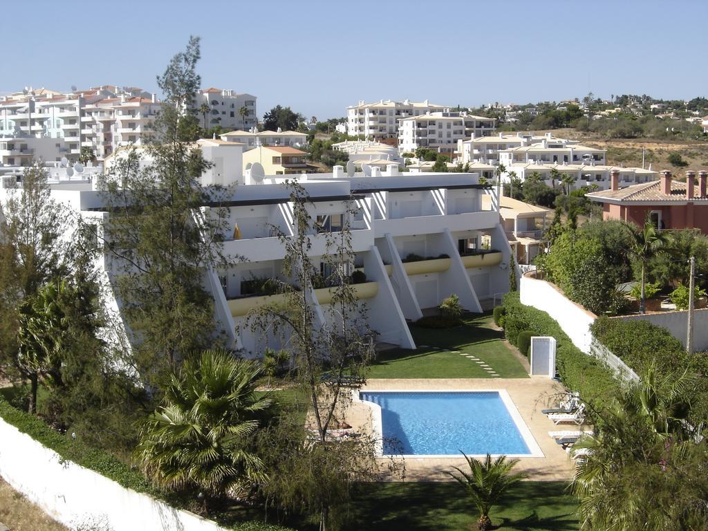 לאגוּ‏ש Cardeira Holiday Apartments מראה חיצוני תמונה