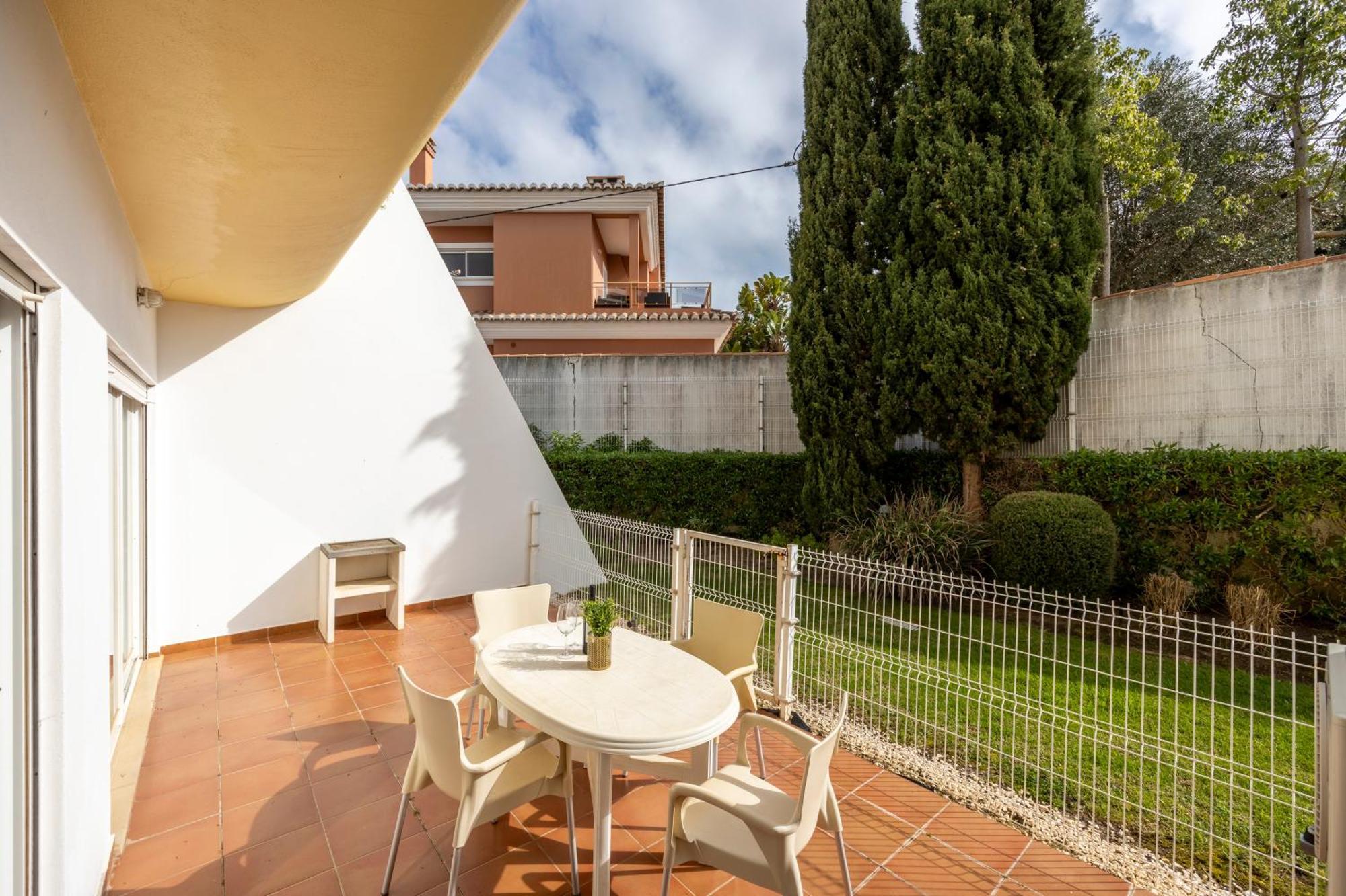 לאגוּ‏ש Cardeira Holiday Apartments מראה חיצוני תמונה